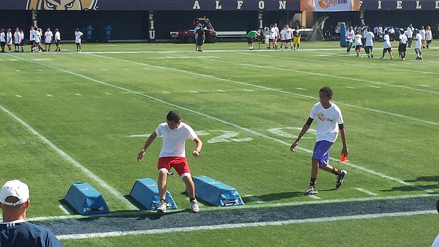 满艰辛与荣 满艰辛与荣