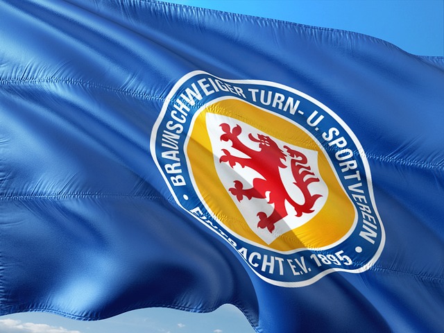 特别是在国 特别是在国